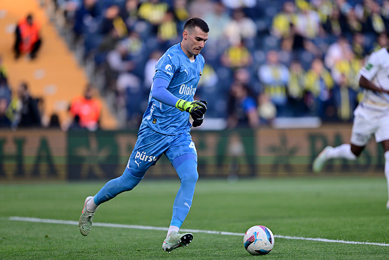 Dominik Livakovic (AA)