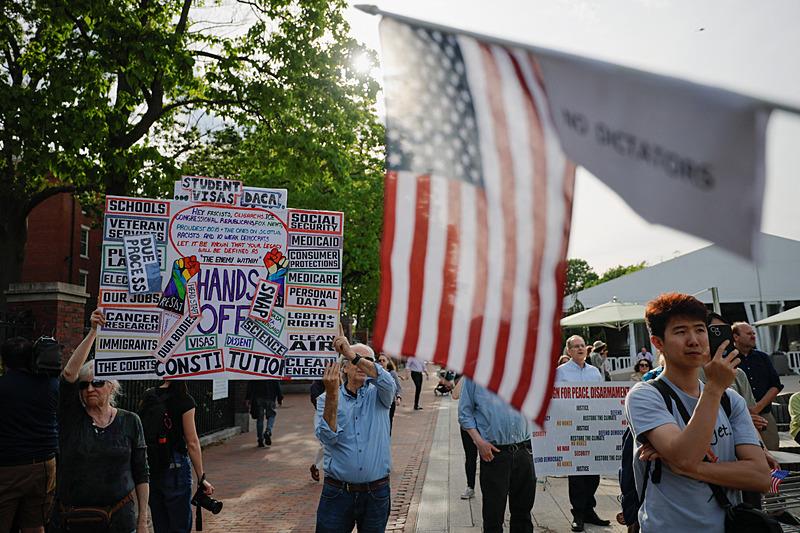 Harvard'da eylemler, Reuters