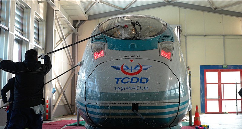 Yüksek hızlı trenlerde bayram temizliği (DHA)