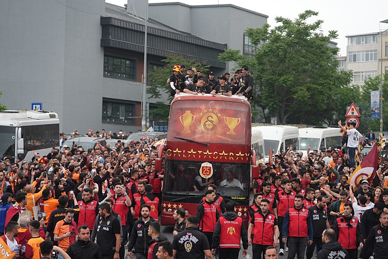 Şampiyon Galatasaray Süper Lig tarihinde yeni bir ilke imza atmaya hazırlanıyor! (Takvim.com.tr arşiv)