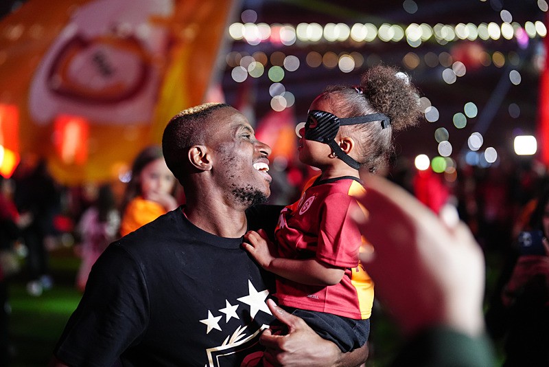 Şampiyon Galatasaray Süper Lig tarihinde yeni bir ilke imza atmaya hazırlanıyor! (Takvim.com.tr arşiv)