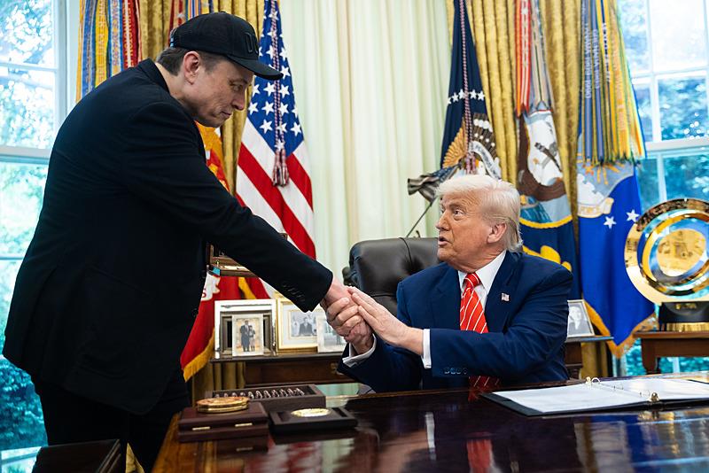 Musk ve Trump, EPA