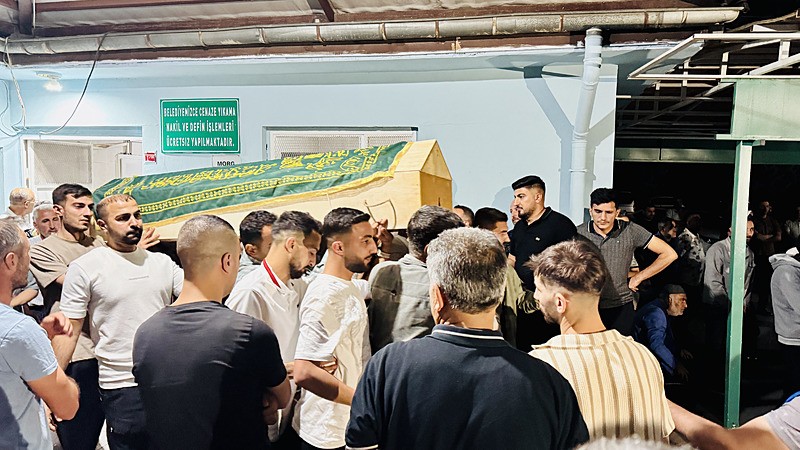 Cenazeler defnedildi (AA)