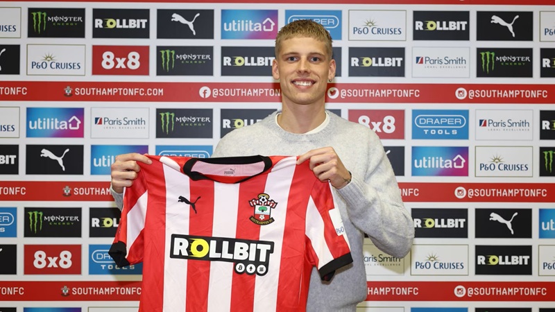 Albert Gronbaek (Southampton)