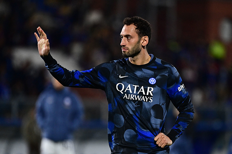 Hakan Çalhanoğlu (AFP)
