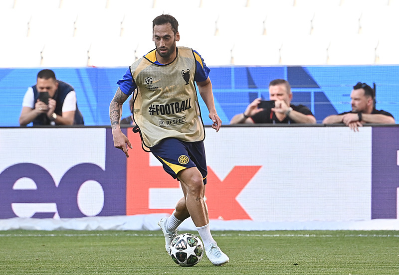 Hakan Çalhanoğlu (AA)