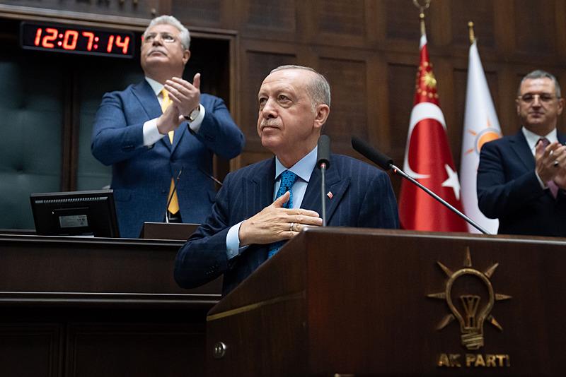 Başkan ve AK Parti Genel Başkanı Recep Tayyip Erdoğan, partisinin TBMM Grup Toplantısı'na katıldı (AA)