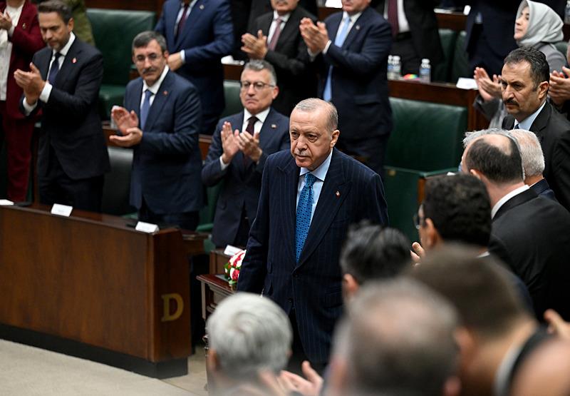 Başkan ve AK Parti Genel Başkanı Recep Tayyip Erdoğan, partisinin TBMM Grup Toplantısı'na katıldı (AA)