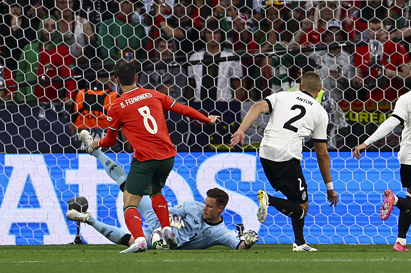 Marc Andre ter Stegen (EPA)