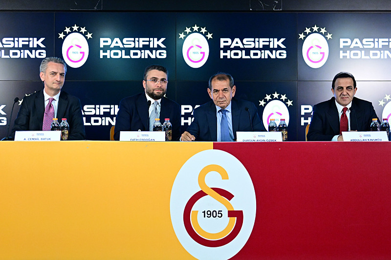 Galatasaray Pasifik Holding ile sponsorluk anlaşması imzaladı (AA)