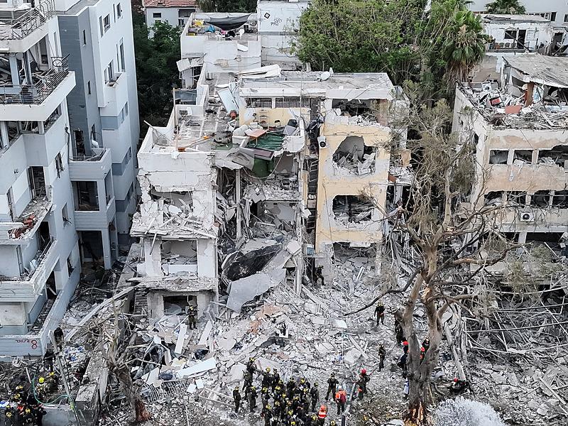 Tel Aviv, Reuters