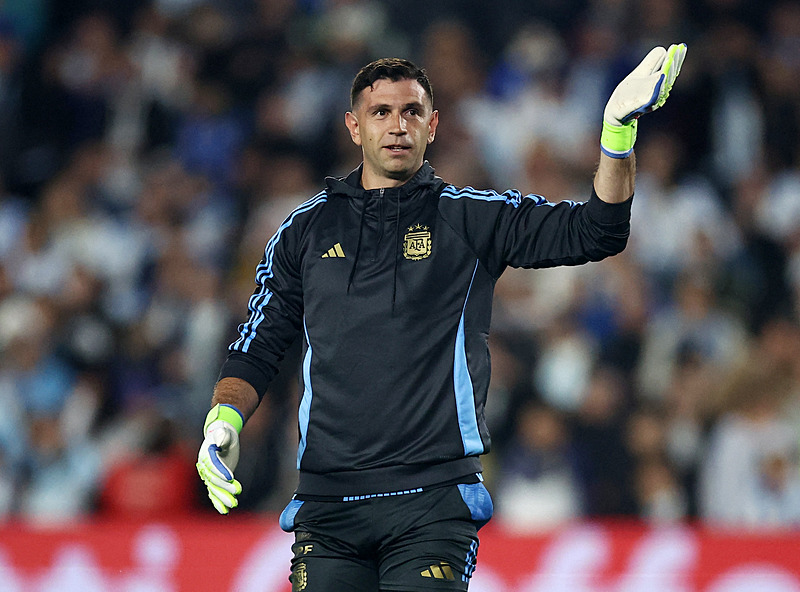 Emiliano Martinez (REUTERS)