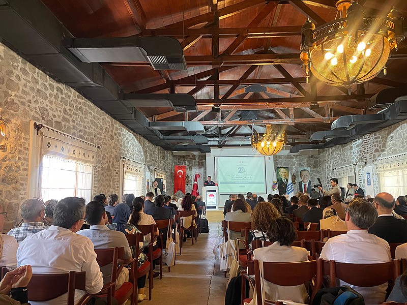 Adalet Bakanı Yılmaz Tunç, Ulucanlar Cezaevi Müzesi Toplantı Salonu'nda 'Ceza Hukukçuları ile Akademik Değerlendirme Toplantısı'na katıldı (DHA)