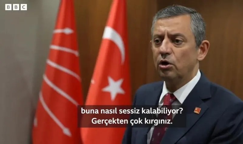 Özgür Özel, BBC'de ʺBizi yalnız bıraktıʺ deyip Starmer'a sızlandı (Takvim.com.tr)