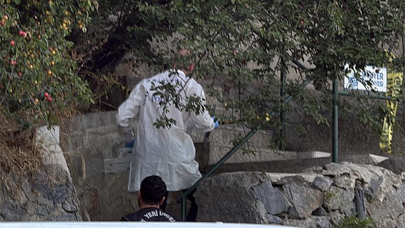 Sarıyer’de sevgililer başlarından vurulmuş halde ölü bulundu. Fotoğraf: (DHA)