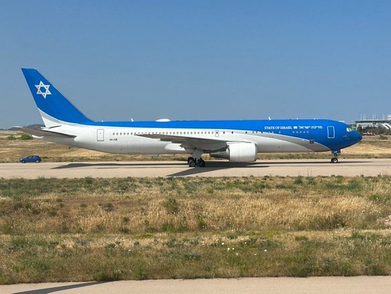 Netanyahu'nun uçağı, DHA