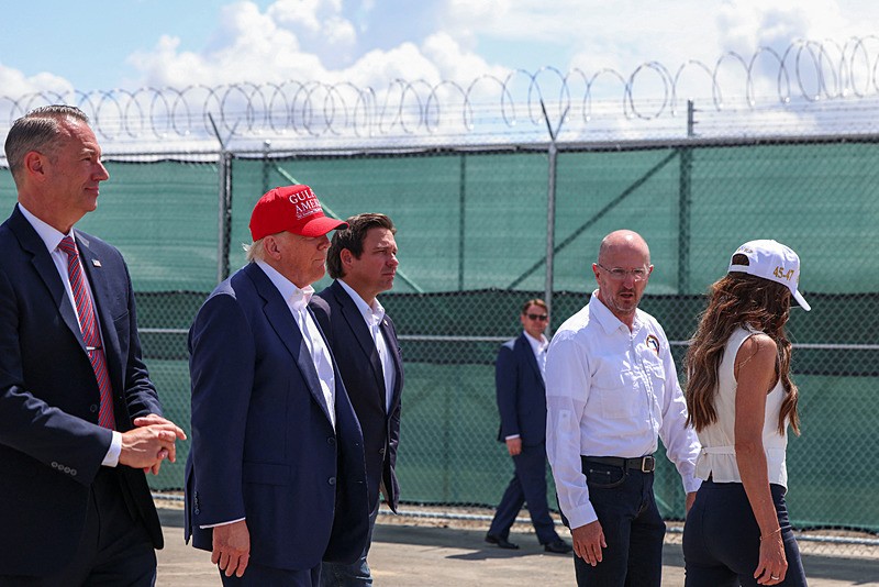 Trump Alcatraz'da, Reuters