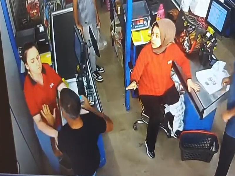 Kasiyere yumruk atan şüpheliye müdahale eden müşteri: Bir kadın darbediliyordu duramadım Fotoğraf: (Takvim.com.tr / Arşiv)