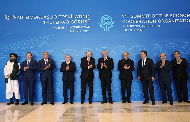 ankendi Ekonomik İşbirliği Teşkilatı (EİT) Zirvesi, Reuters