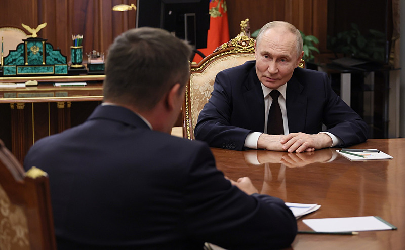 Putin ve Roman Starovoit
