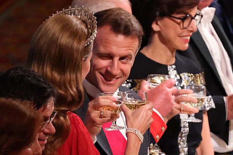 Macron, Kate Middleton'a göz kırptı, Reuters