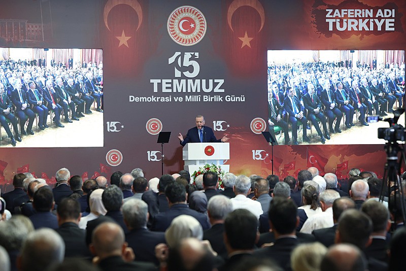 Başkan Erdoğan, TBMM'de düzenlenen 15 Temmuz Demokrasi ve Milli Birlik Günü anma programına katıldı (Fotoğraf: AA)