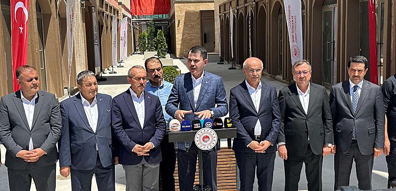 Bakan Kurum: 300 bininci konutumuzun anahtarlarını da önümüzdeki ay teslim edeceğiz (takvim foto arşiv)