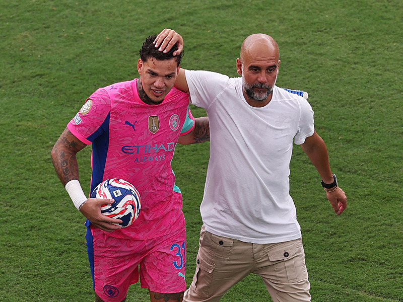 Ederson (REUTERS)