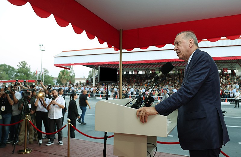 Başkan Recep Tayyip Erdoğan, Lefkoşa'da ʺ20 Temmuz Barış ve Özgürlük Bayramı Resmi Töreniʺne katıldı. (AA)