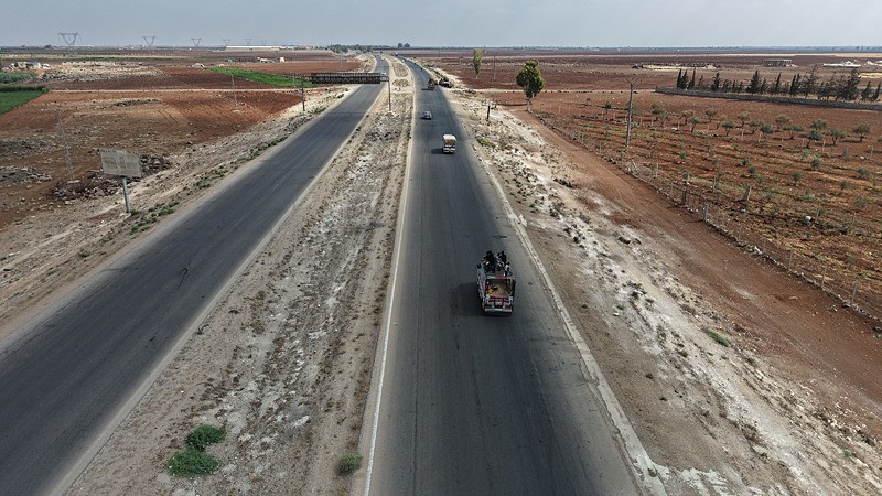 Süveyda'dan sürgün, AA