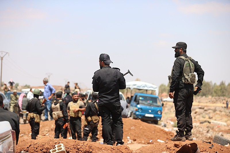 Süveyda'da sükunet sağlanırken polis gücü kent merkezi çevresinde konuşlanıyor