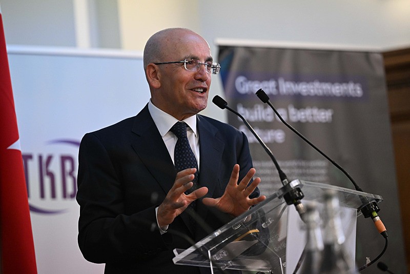 İmzalar atıldı:  Kars-Iğdır-Aralık-Dilucu Demir Yolu Projesi için Türkiye'ye 2,4 milyar avroluk finansman!-4