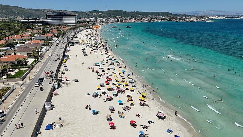Çeşme'de zorunlu su kesintisi başlıyor (takvim foto arşiv)
