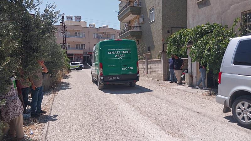 Tartıştığı annesini bıçaklayarak öldürdü