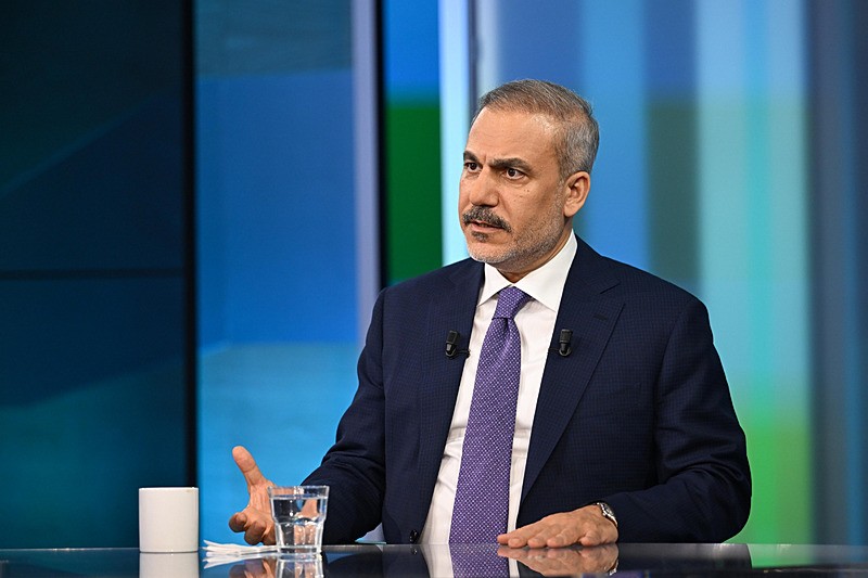 Dışişleri Bakanı Fidan, gündeme ilişkin soruları yanıtladı. (AA)