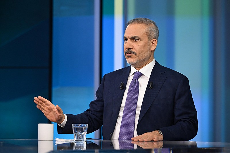 Dışişleri Bakanı Fidan, gündeme ilişkin soruları yanıtladı. (AA)