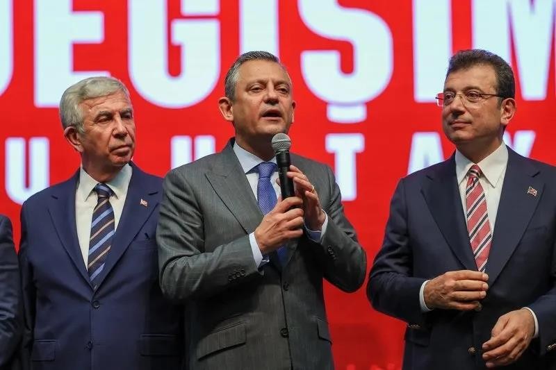 CHP'de çok başlı bir güç kavgası yaşanıyor (Takvim.com.tr)
