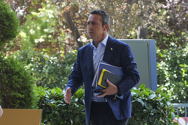 Ali Koç, Kulüpler Birliği Vakfı başkanlığını bıraktı (AA)