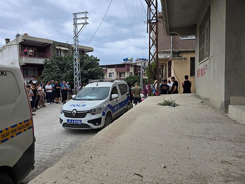 Miras kavgasında yengesini yaralayıp intihar etti (takvim foto arşiv)