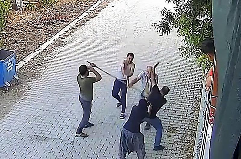 Kayınpederi tarafından öldürülen eşine ilk yardım yaptığı anları anlattı (takvim foto arşiv)