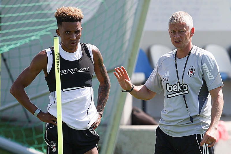 Gedson Fernandes ve Ole Gunnar Solskjaer (AA)