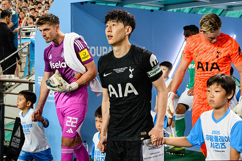 1754243515550.jpeg Son Tottenham'a ağlayarak veda etti-2