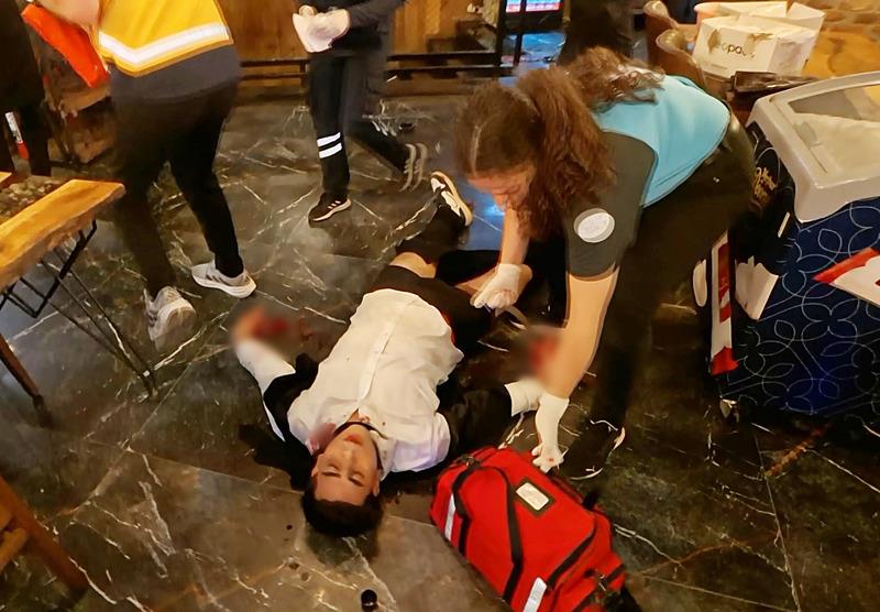 Eski sevgilisini tabancayla vurup, sonra bıçakladı, araya girmek isteyen 3 kişiyi de yaraladı (takvim fotoğraf arşivi)