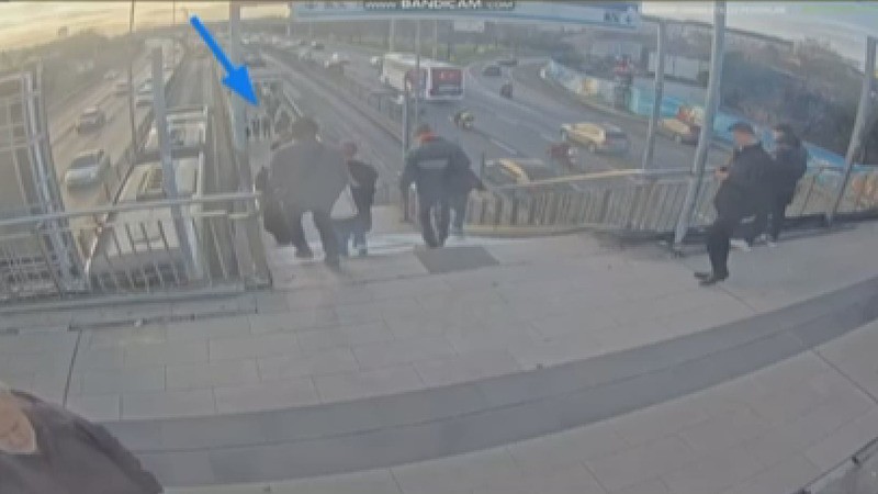 Katiller sabah saatlerinde parkta ateş yakmış! Mattia Ahmet Minguzzi'nin öldürülmesine ilişkin yeni görüntüler ortaya çıktı-4