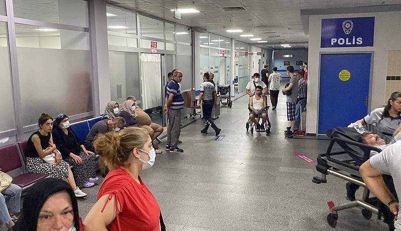 Hastaların tedavisi sürüyor (DHA)