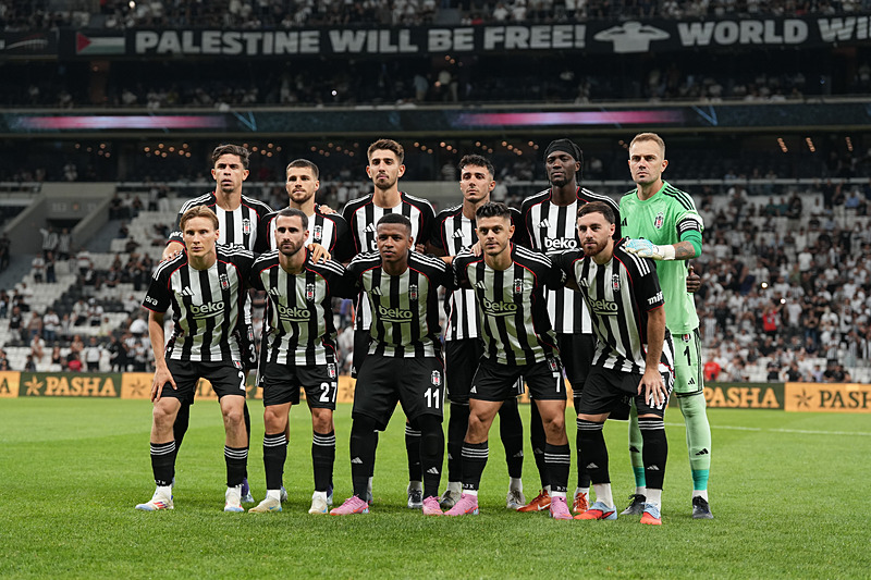 Beşiktaş'ın St. Patrick's karşısındaki ilk 11'i (İHA)