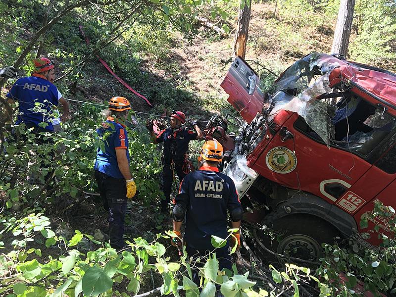 Osmaniye'den acı haber! Yangına giderken yol tarif etmek için araca binen çoban da kurtarılamadı-2