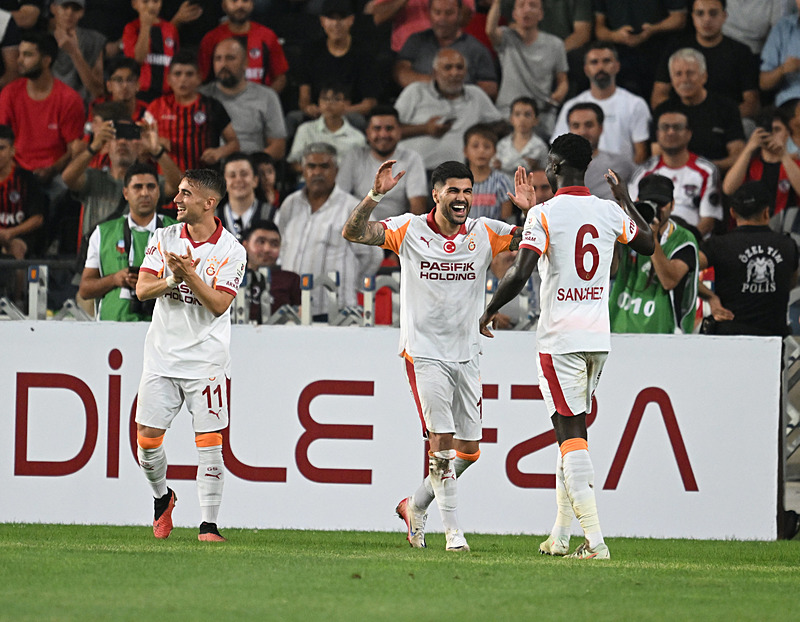 Galatasaray ilk hafta Gaziantep FK'yı 3-0 yendi (AA)