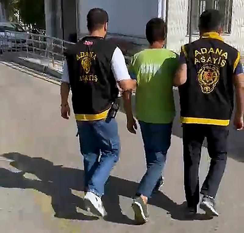 Girdiği apartmanlardan 6 bisiklet çaldı (takvim foto arşiv)