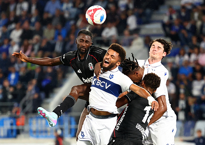 Wilfred Ndidi (REUTERS)